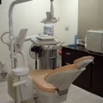 Dental surgical chair